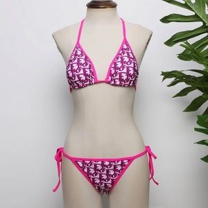 LAST ONE 🥰NWT “120” fuchsia two piece bikini